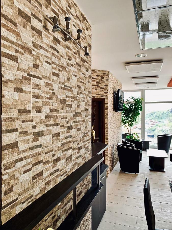 בלוגראדצ'יק Hotel Fort O Bel מראה חיצוני תמונה