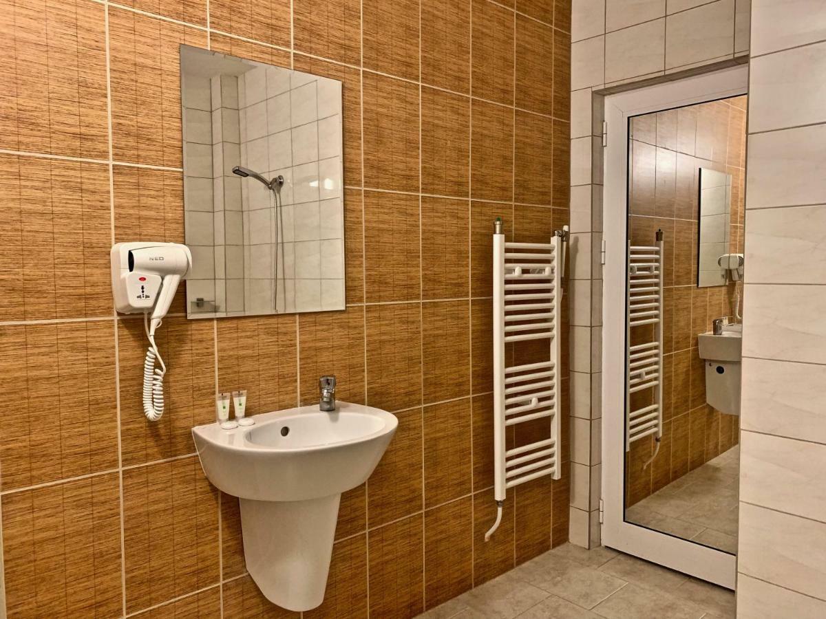 בלוגראדצ'יק Hotel Fort O Bel מראה חיצוני תמונה